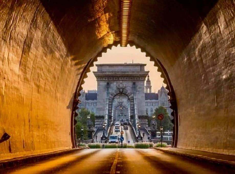 Apartment Castlehill The Perfect Blend Of Urban Living And Sightseeing Convenience